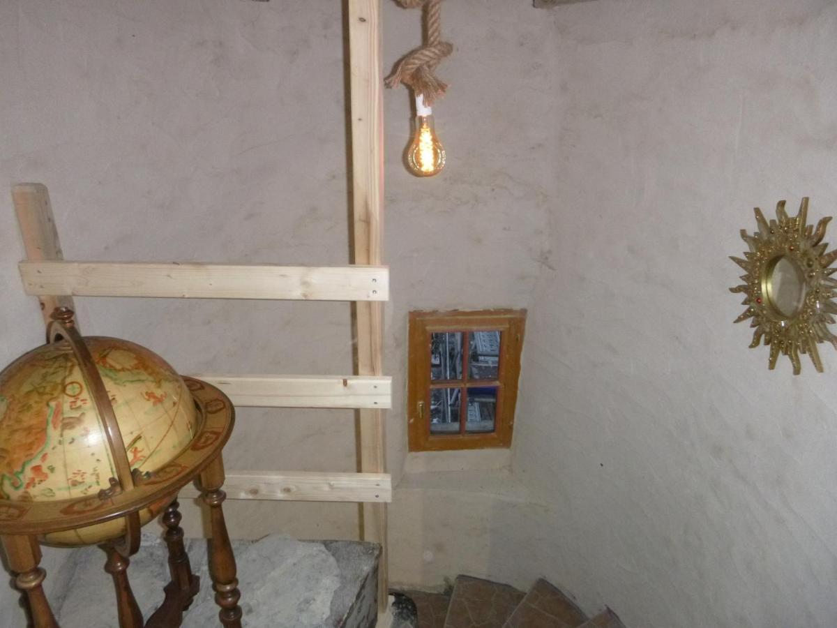 Le Bouddha Besse Bed and Breakfast Eksteriør billede