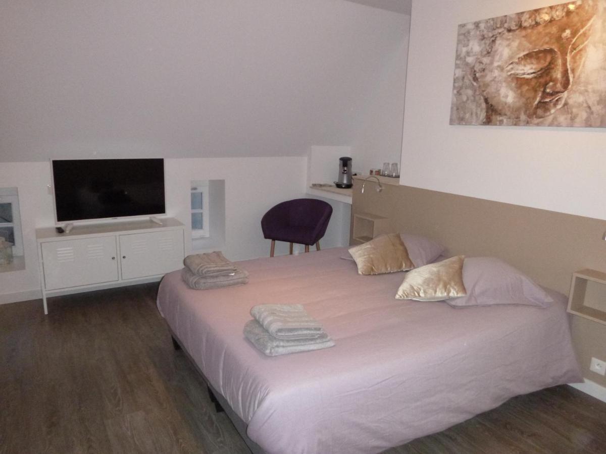 Le Bouddha Besse Bed and Breakfast Eksteriør billede