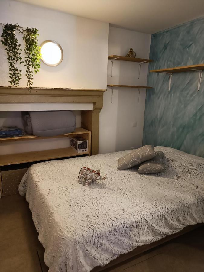 Le Bouddha Besse Bed and Breakfast Eksteriør billede
