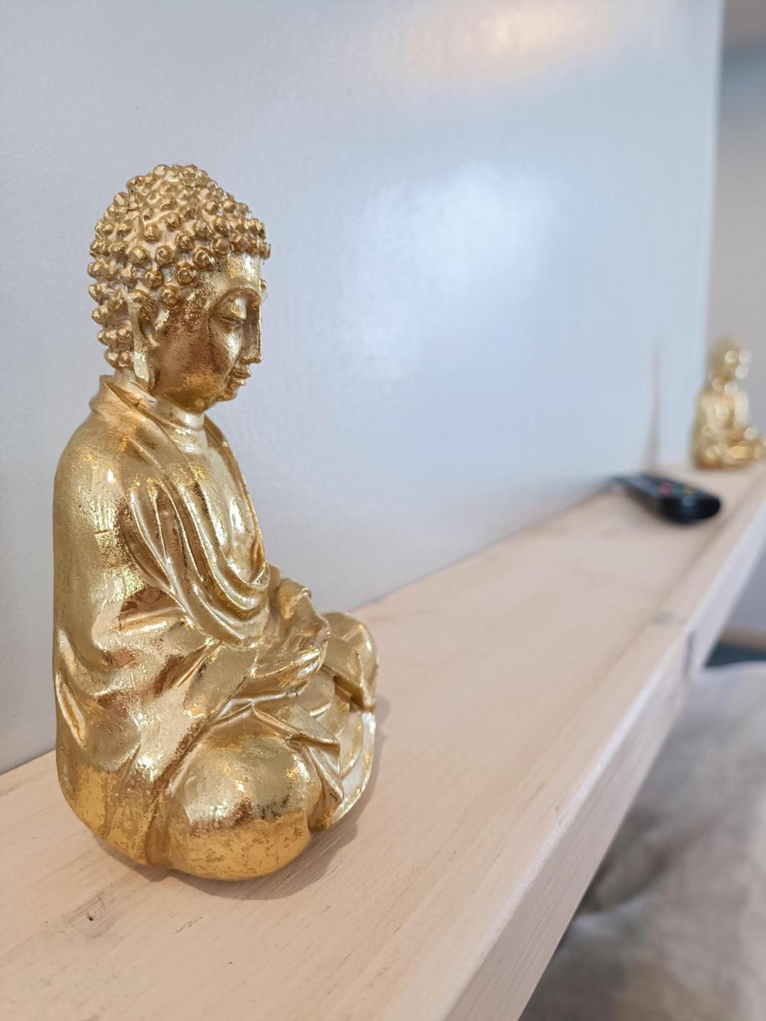 Le Bouddha Besse Bed and Breakfast Eksteriør billede